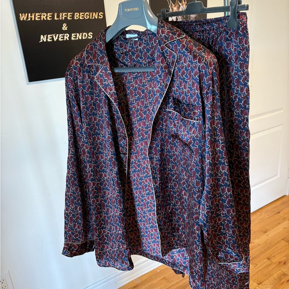 Zimmerli Men's Shirt with Red and Navy Design